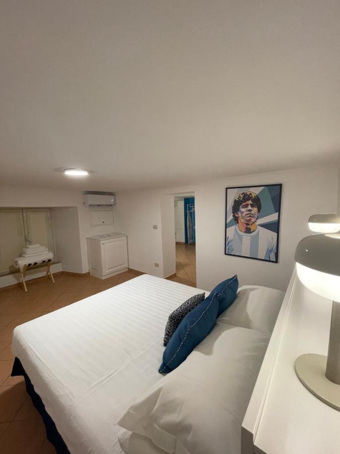 Caterina 70 Apartment Наполи Екстериор снимка